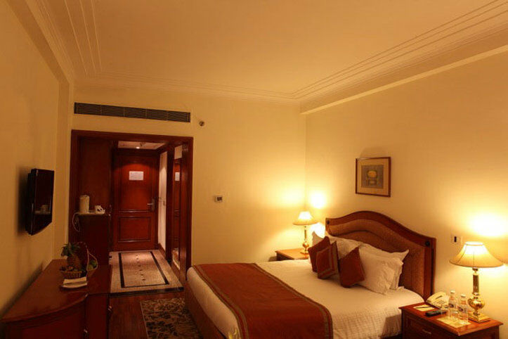 The Bristol Hotel Gurgaon Eksteriør billede