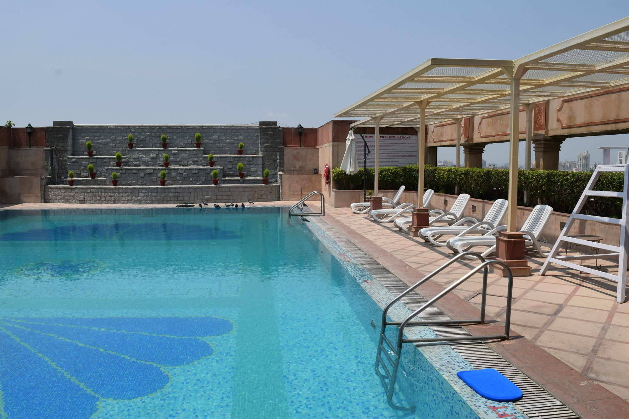 The Bristol Hotel Gurgaon Eksteriør billede